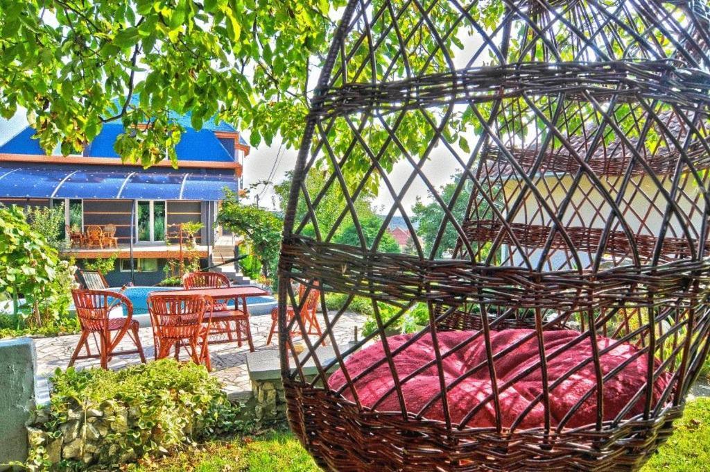 Garni Hotel Lama Kragujevac Buitenkant foto
